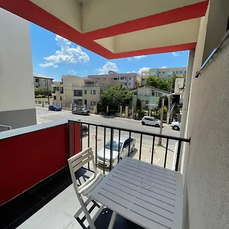 Aqua 6 Mamaia Nord 公寓 那沃达利