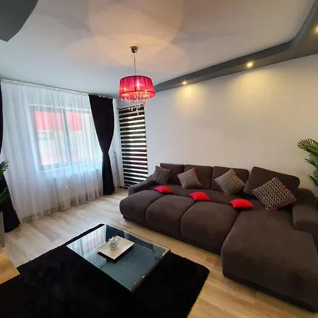 Aqua 6 Mamaia Nord 公寓 那沃达利