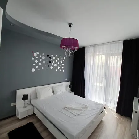Aqua 6 Mamaia Nord アパート *